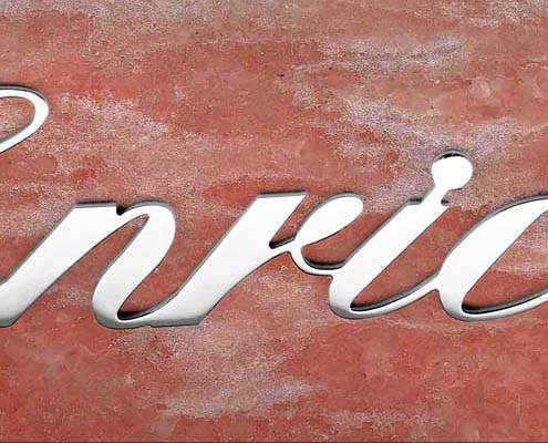 articolo-28-enrico-scritta-in-acciaio-inox